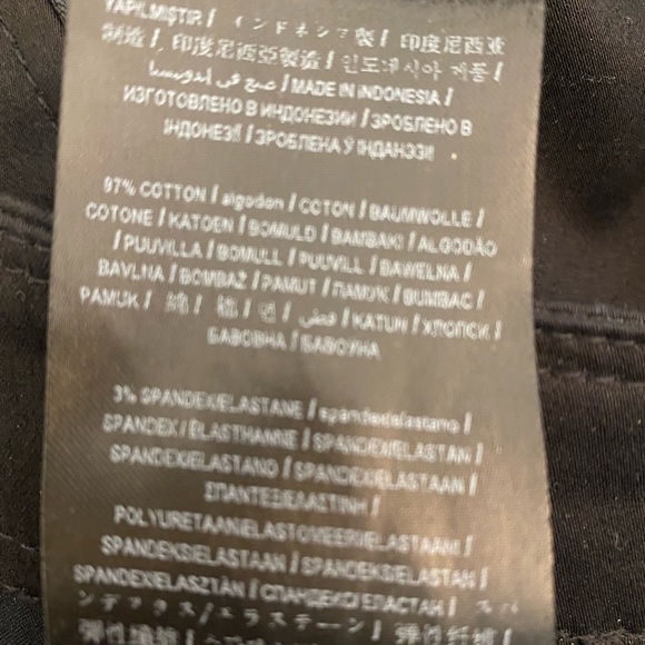 💕2 for $25💕Guess wide leg M EUC - Picture 4 of 5